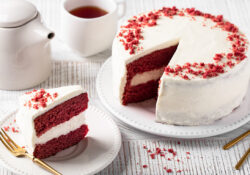 Red Velvet Cake pertaining to Red Velvet Kuchen